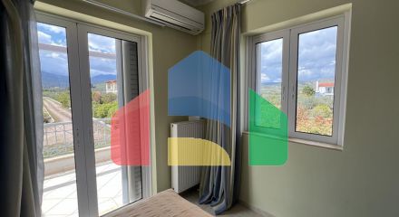 Продаж - Вілла 240 m² на східному Пелопоннесі