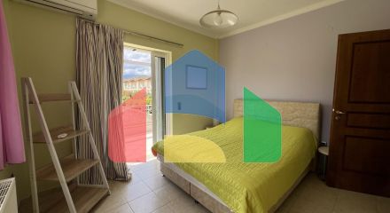 Продаж - Вілла 240 m² на східному Пелопоннесі