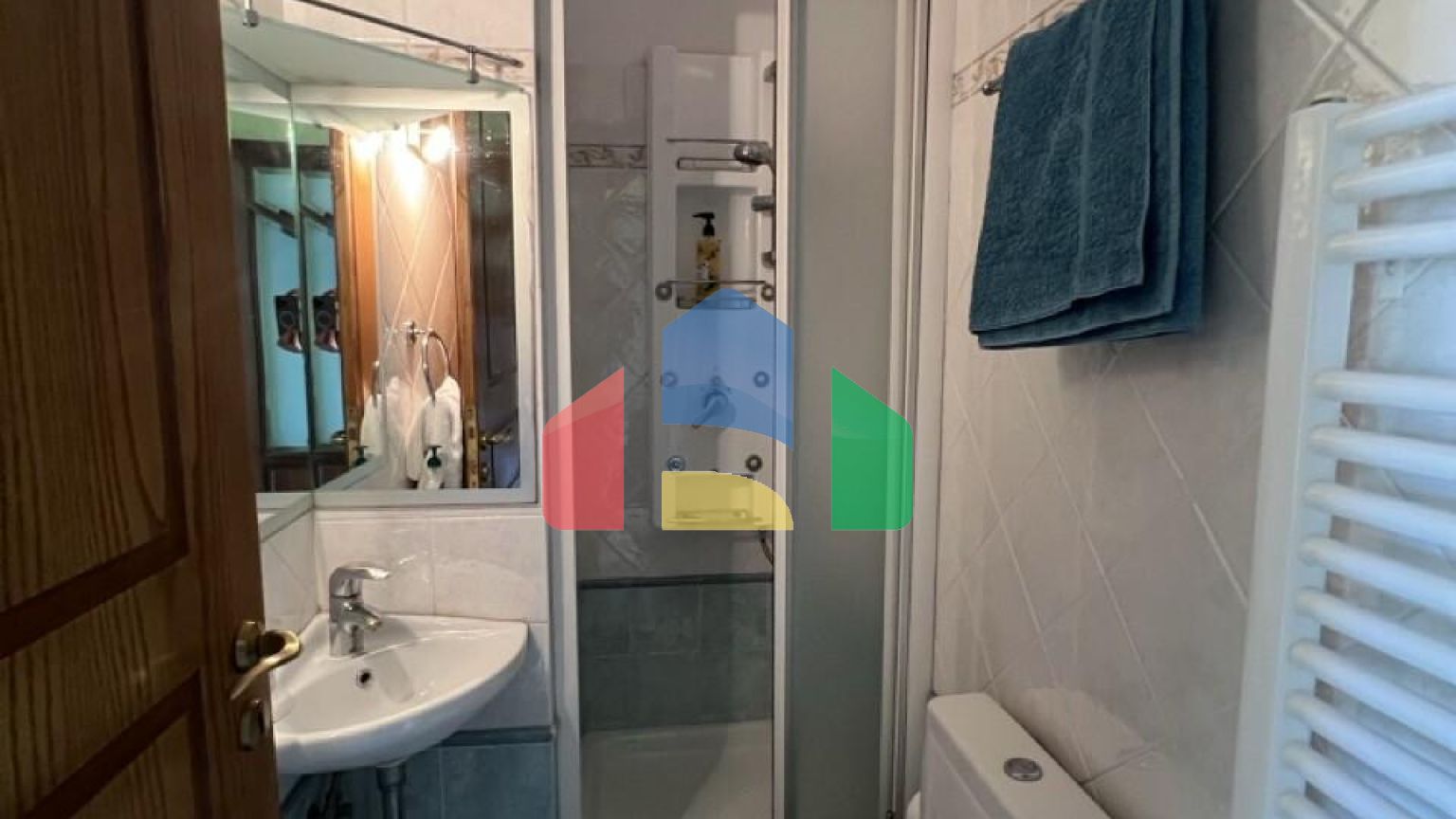 Продаж - Вілла 240 m² на східному Пелопоннесі