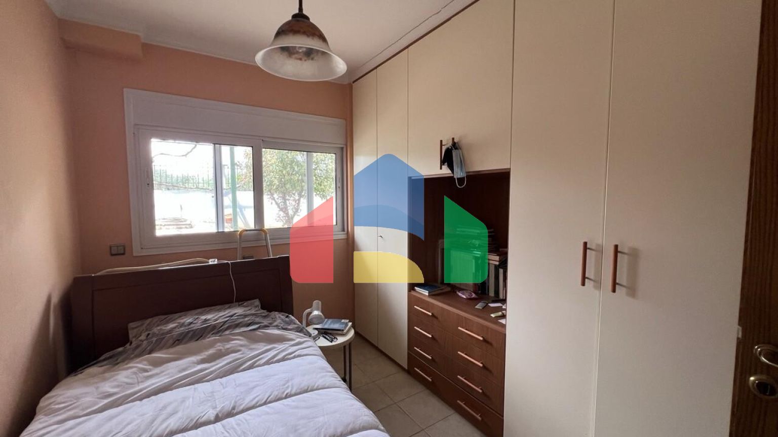 Продаж - Вілла 240 m² на східному Пелопоннесі