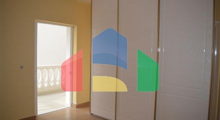 Продажа - Здание 1000 m² на Восточном Пелопоннесе
