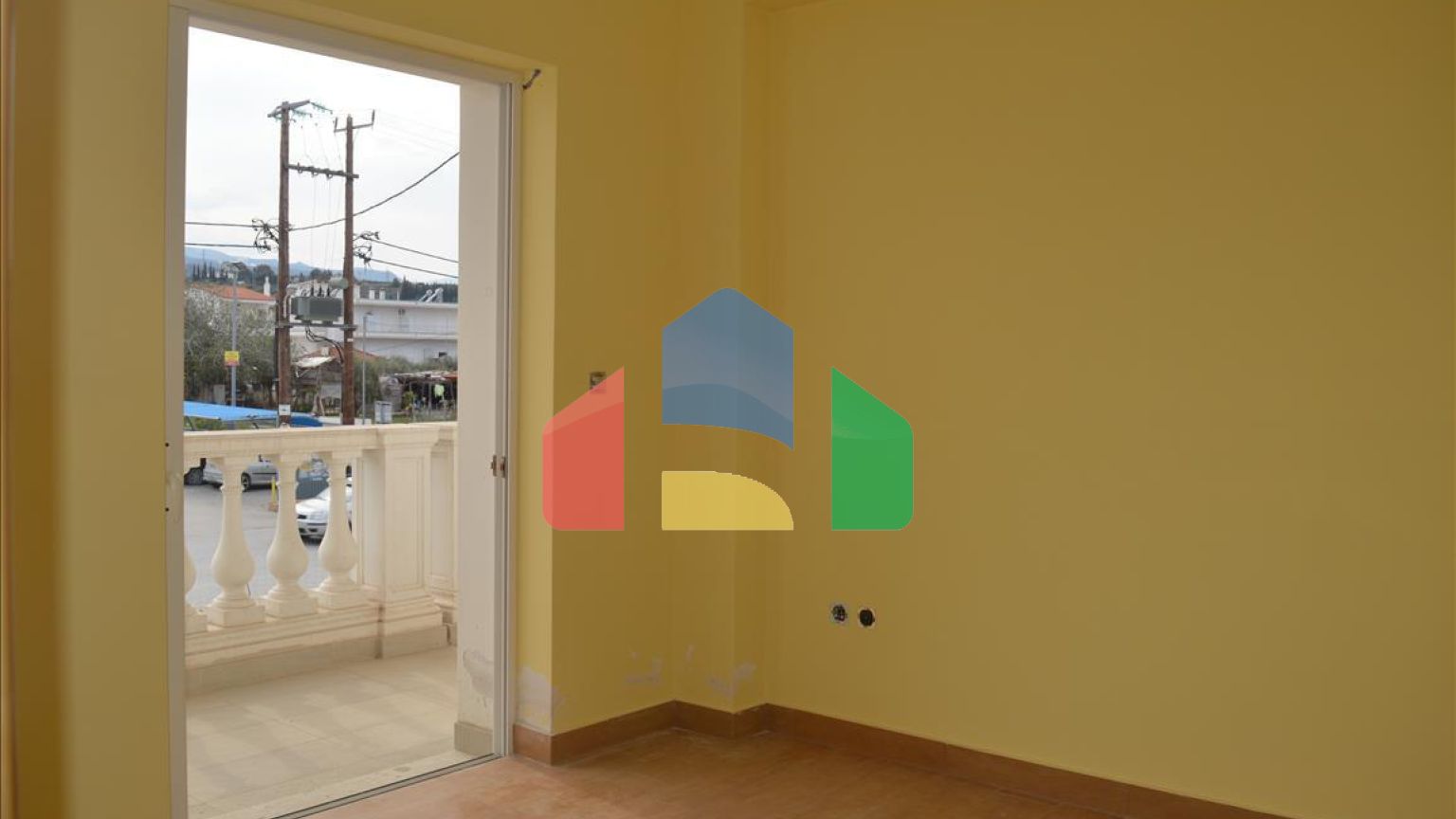 Продажа - Здание 1000 m² на Восточном Пелопоннесе