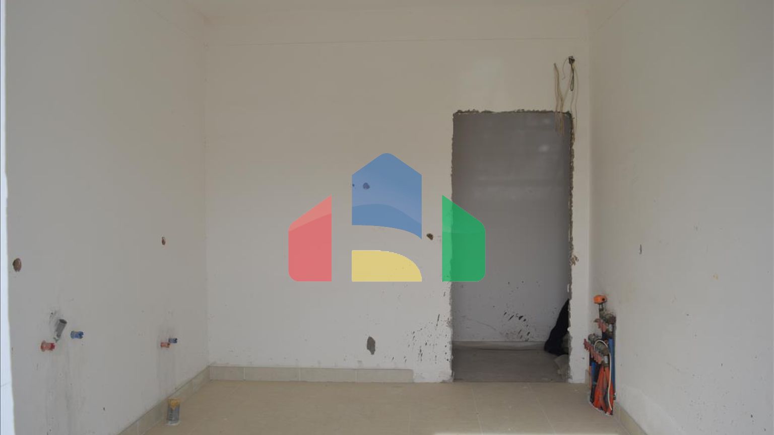 Продажа - Здание 1000 m² на Восточном Пелопоннесе