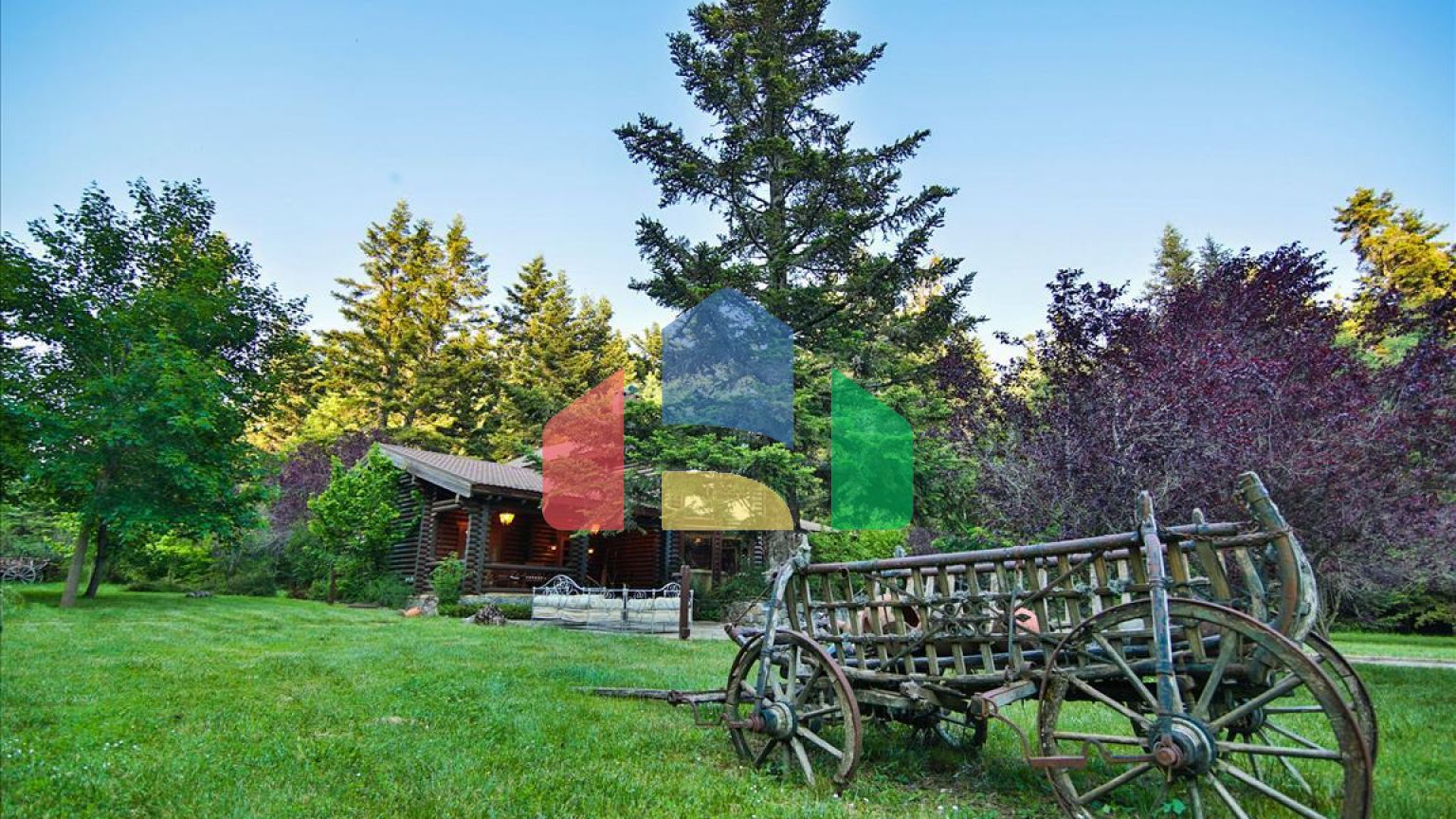 Продаж - Готель 1325 m² на східному Пелопоннесі