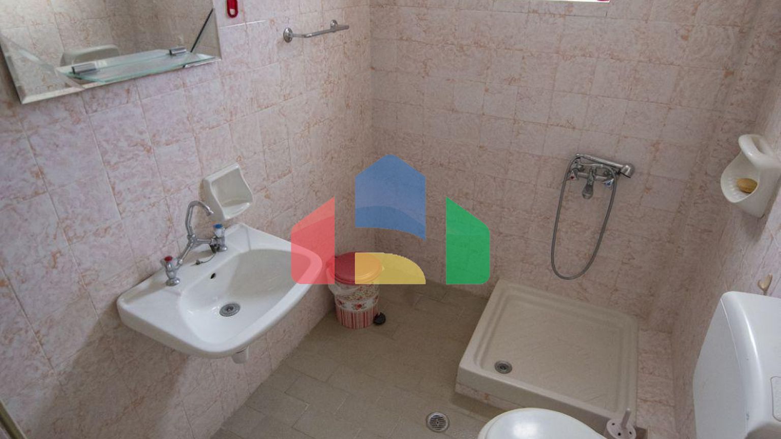 Продажа - Здание 240 m² на Восточном Пелопоннесе