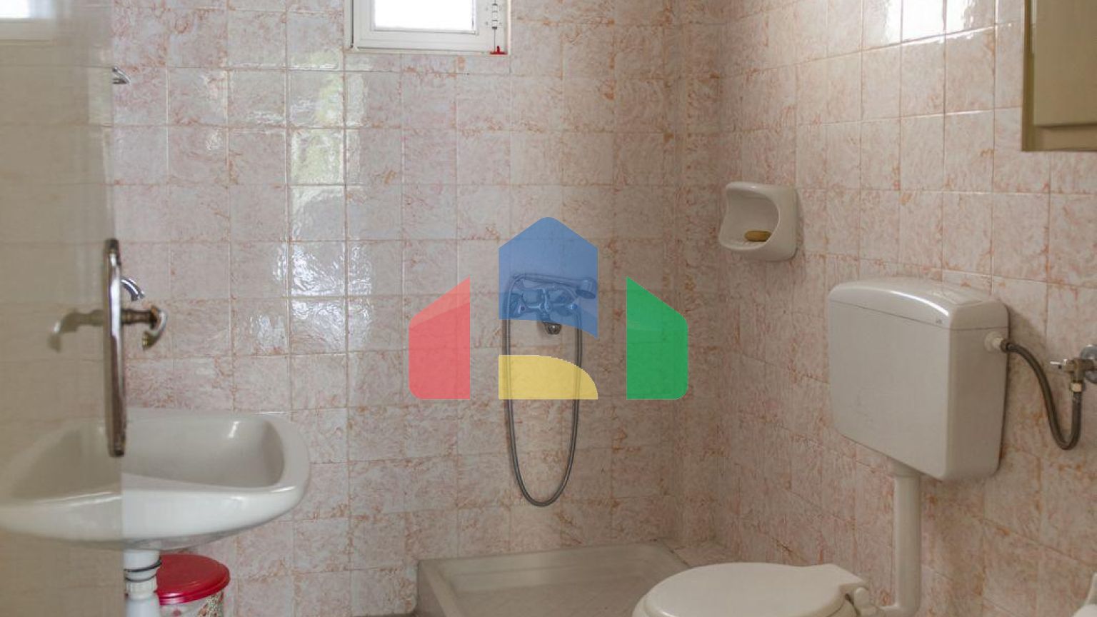 Продажа - Здание 240 m² на Восточном Пелопоннесе