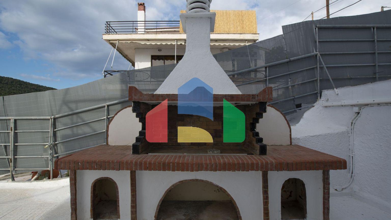 Продажа - Здание 240 m² на Восточном Пелопоннесе