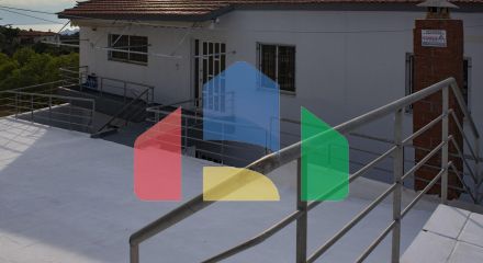 Продажа - Здание 240 m² на Восточном Пелопоннесе