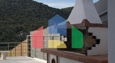 Продажа - Здание 240 m² на Восточном Пелопоннесе