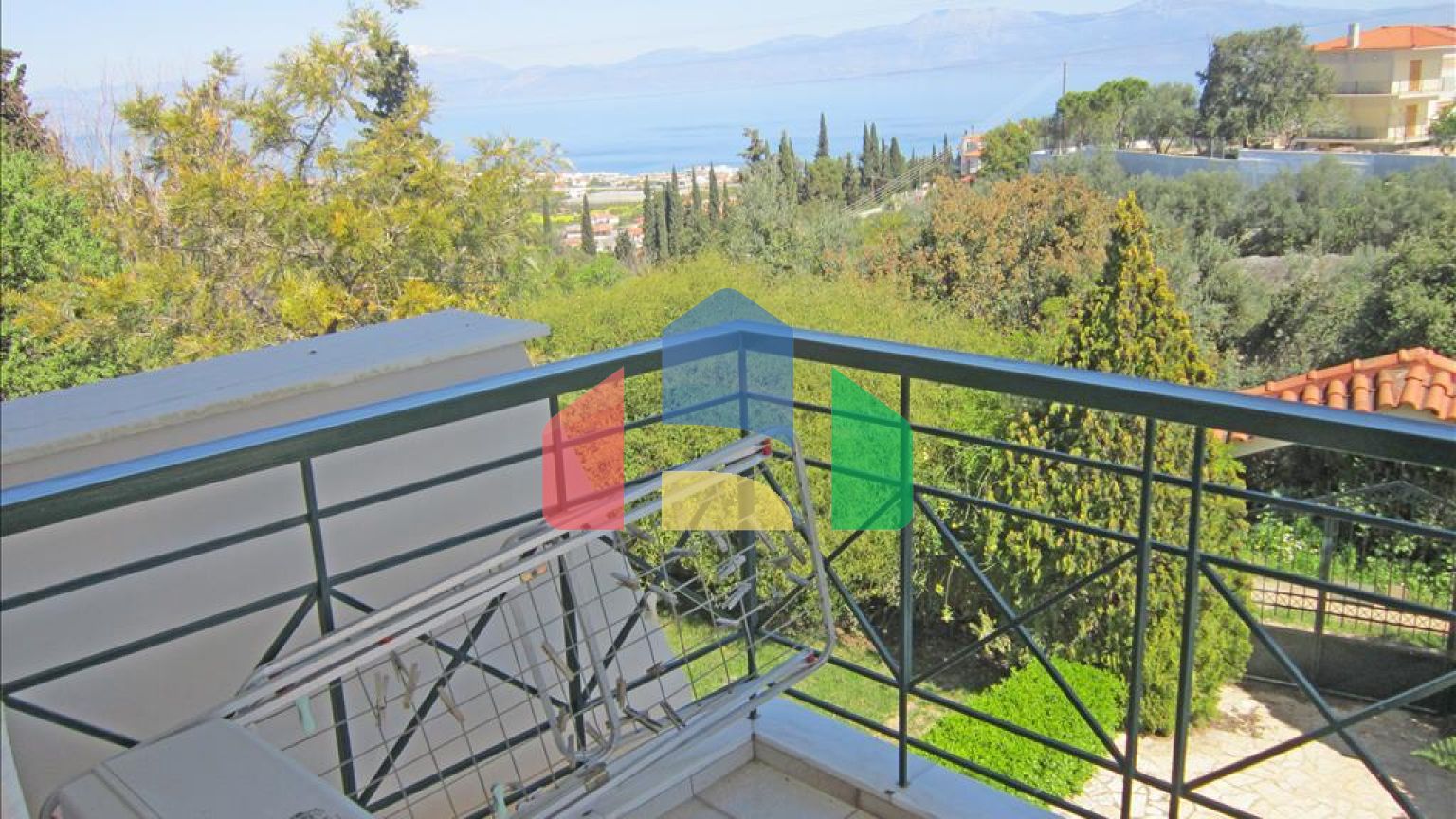 Продаж - Котедж 250 m² на східному Пелопоннесі