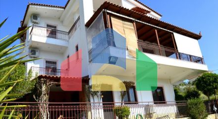 For Sale - Detached house 240 m² in Eastern Peloponnese