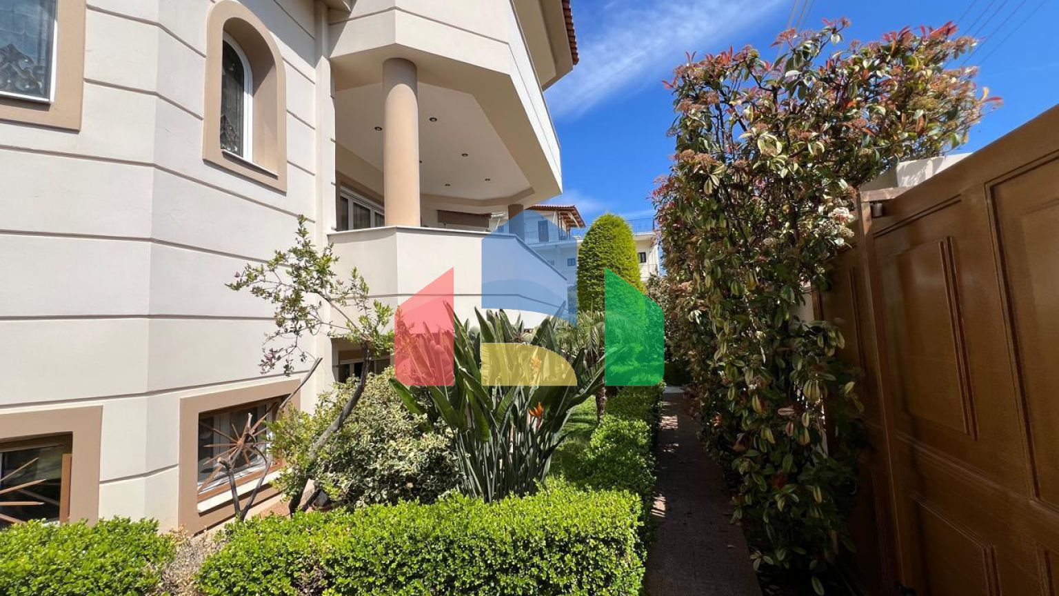 Продаж - Котедж 285 m² на східному Пелопоннесі