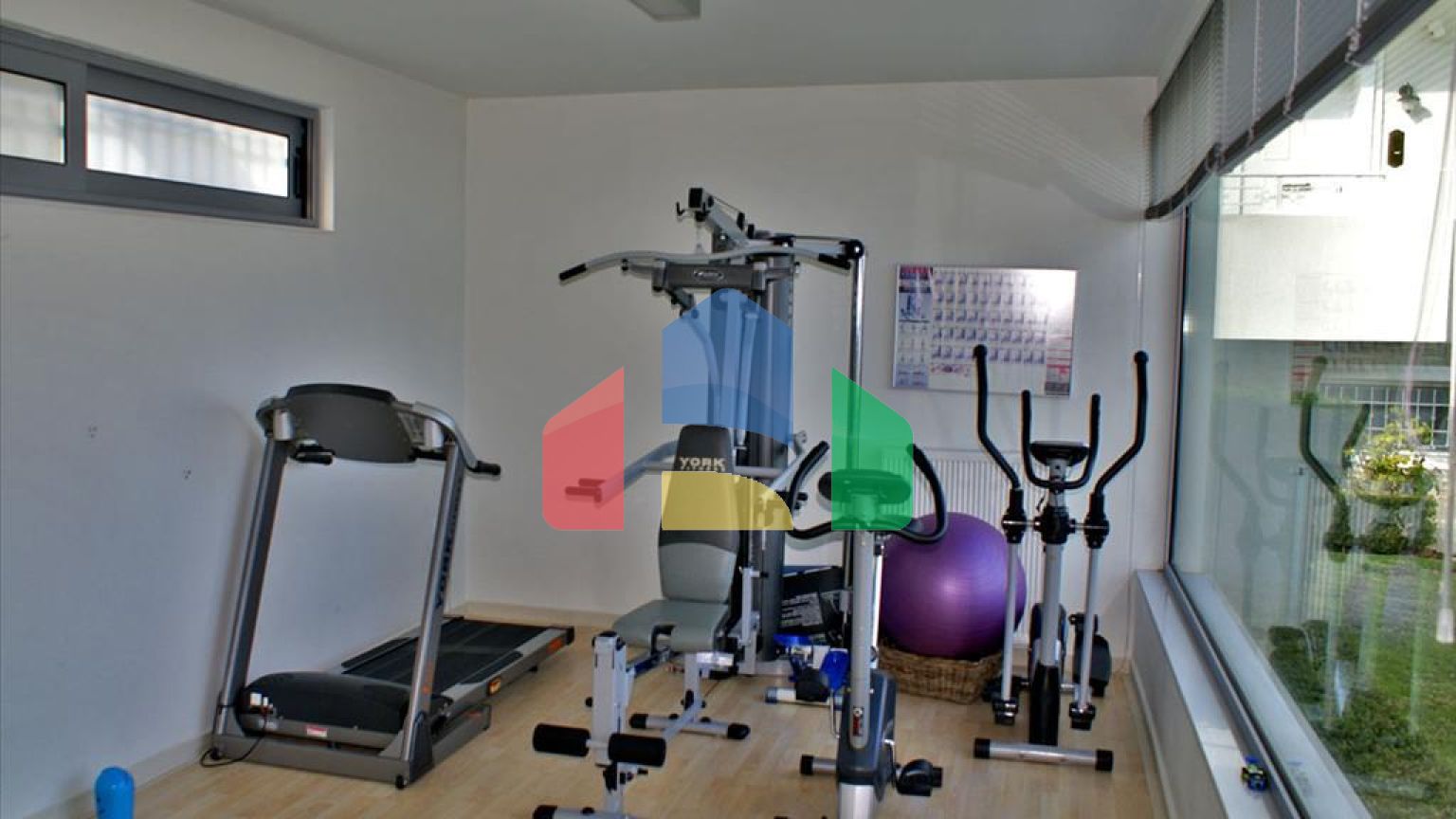 Продаж - Вілла 384 m² на східному Пелопоннесі