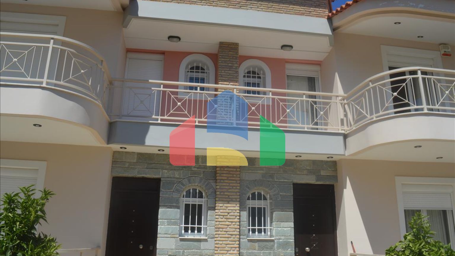 Продаж - Таунхаус 162 m² на східному Пелопоннесі