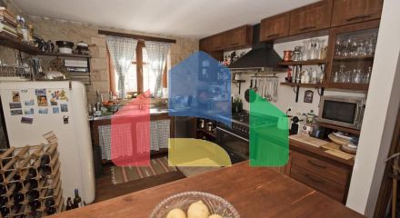 Продаж - Вілла 430 m² на східному Пелопоннесі