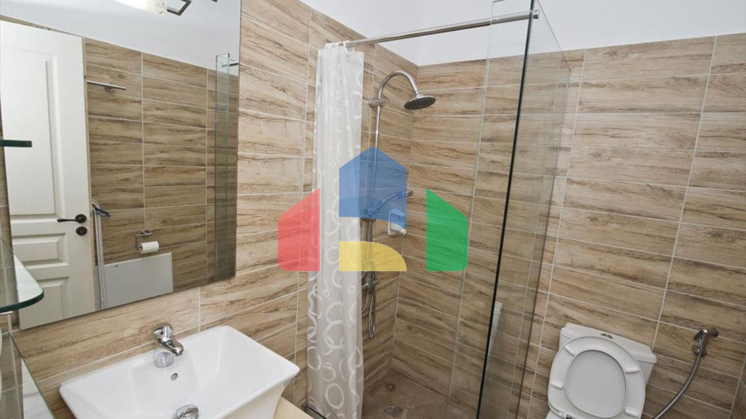 Продаж - Вілла 430 m² на східному Пелопоннесі