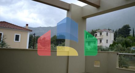 Продаж - Котедж 350 m² на східному Пелопоннесі