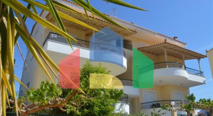 Продаж - Таунхаус 110 m² на східному Пелопоннесі