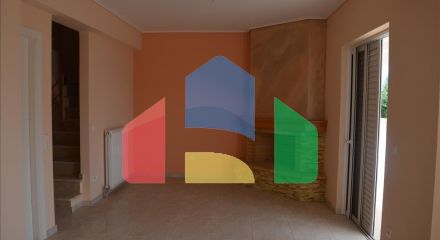 Продажа - Таунхаус 175 m² на Восточном Пелопоннесе