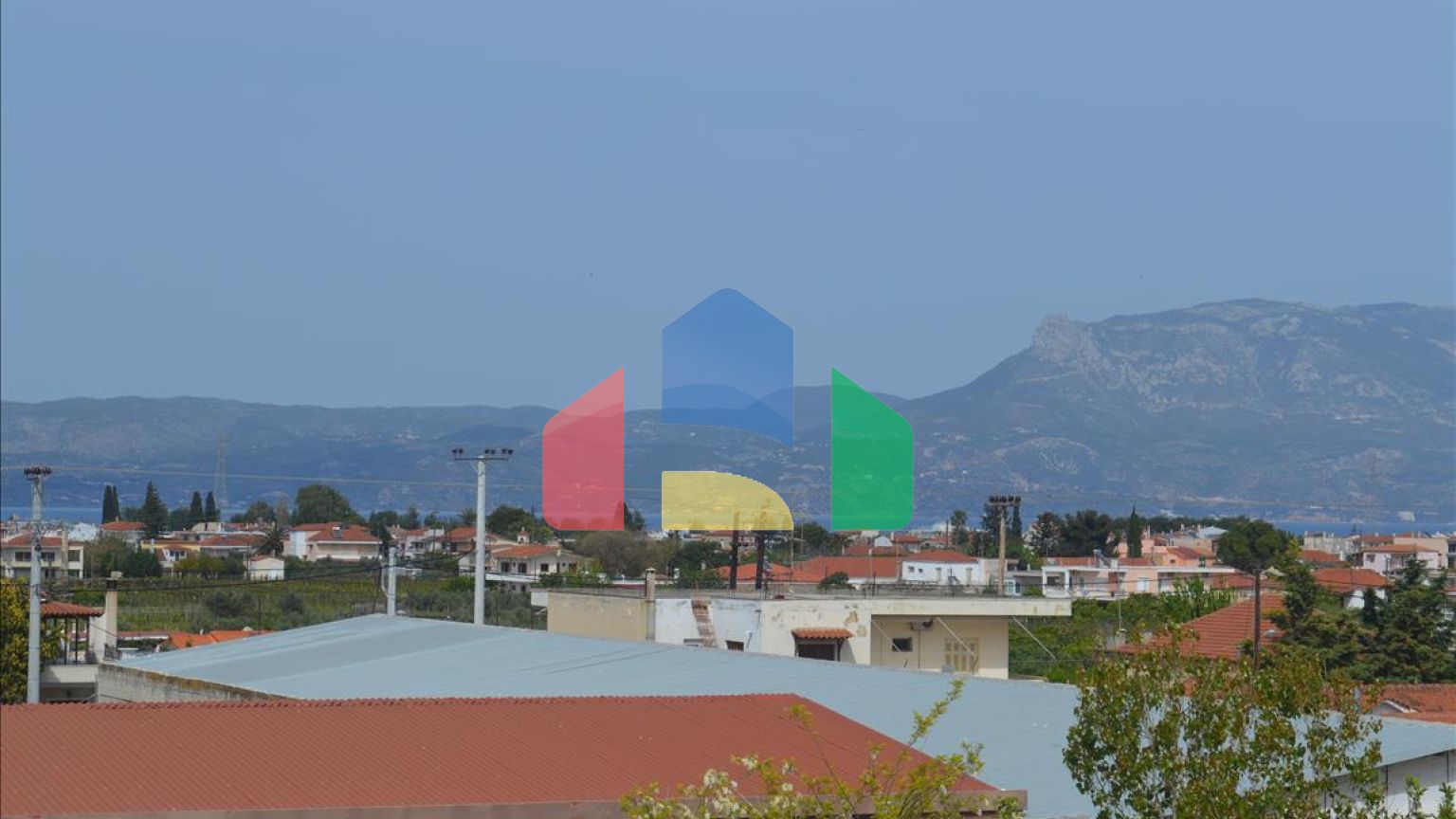 Продаж - Таунхаус 175 m² на східному Пелопоннесі