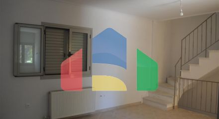 Продажа - Таунхаус 115 m² на Восточном Пелопоннесе