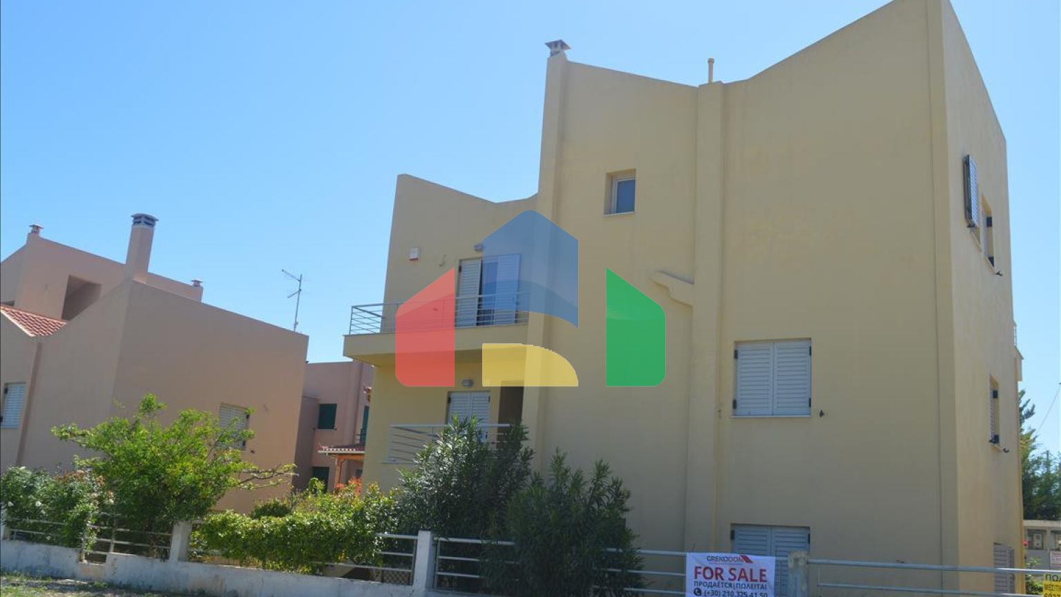 Продаж - Таунхаус 115 m² на східному Пелопоннесі