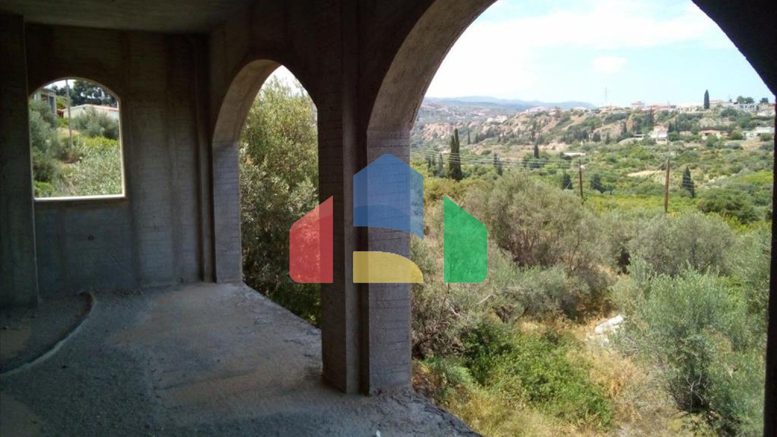 Продаж - Котедж 690 m² на східному Пелопоннесі