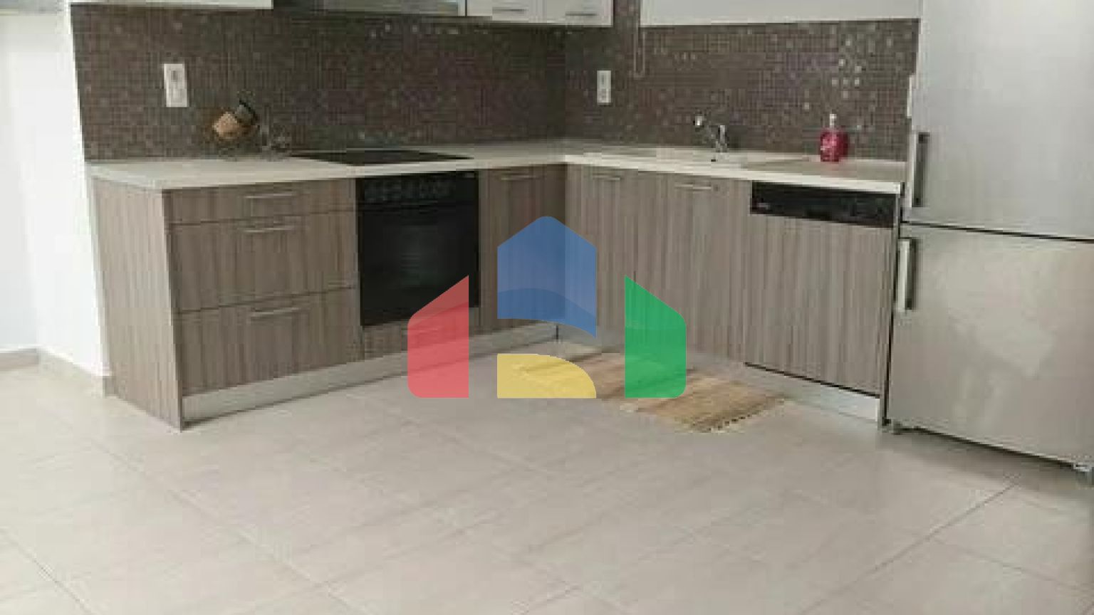 Продаж - Котедж 304 m² на східному Пелопоннесі