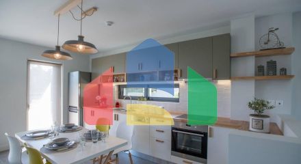 Продаж - Таунхаус 124 m² на східному Пелопоннесі