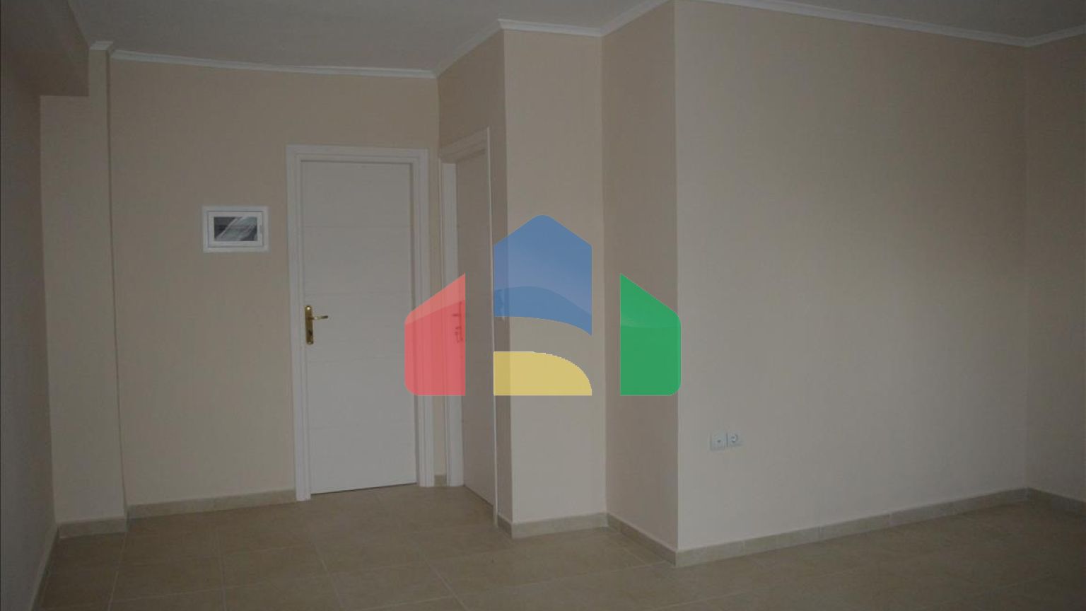 Продаж - Таунхаус 160 m² на східному Пелопоннесі