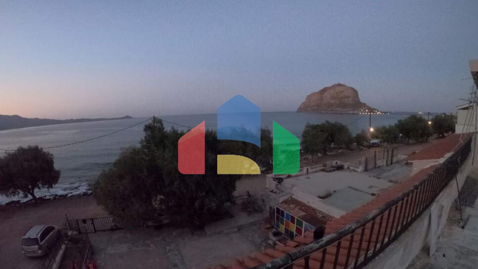 Продаж - Квартира 600 m² на східному Пелопоннесі