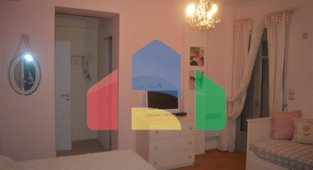Продаж - Таунхаус 200 m² на східному Пелопоннесі