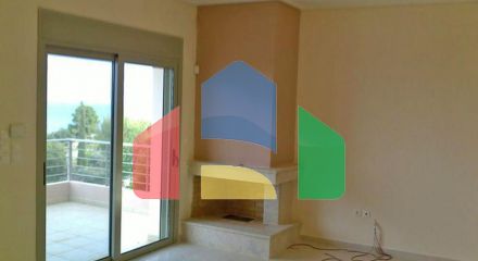 Продажа - Таунхаус 150 m² на Восточном Пелопоннесе