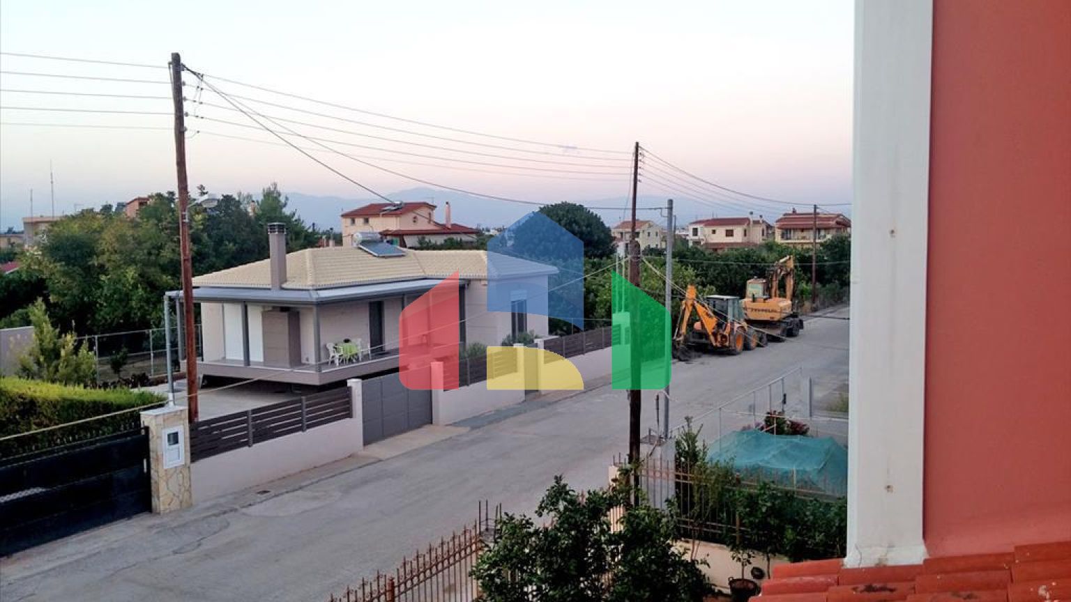 Продаж - Котедж 367 m² на східному Пелопоннесі