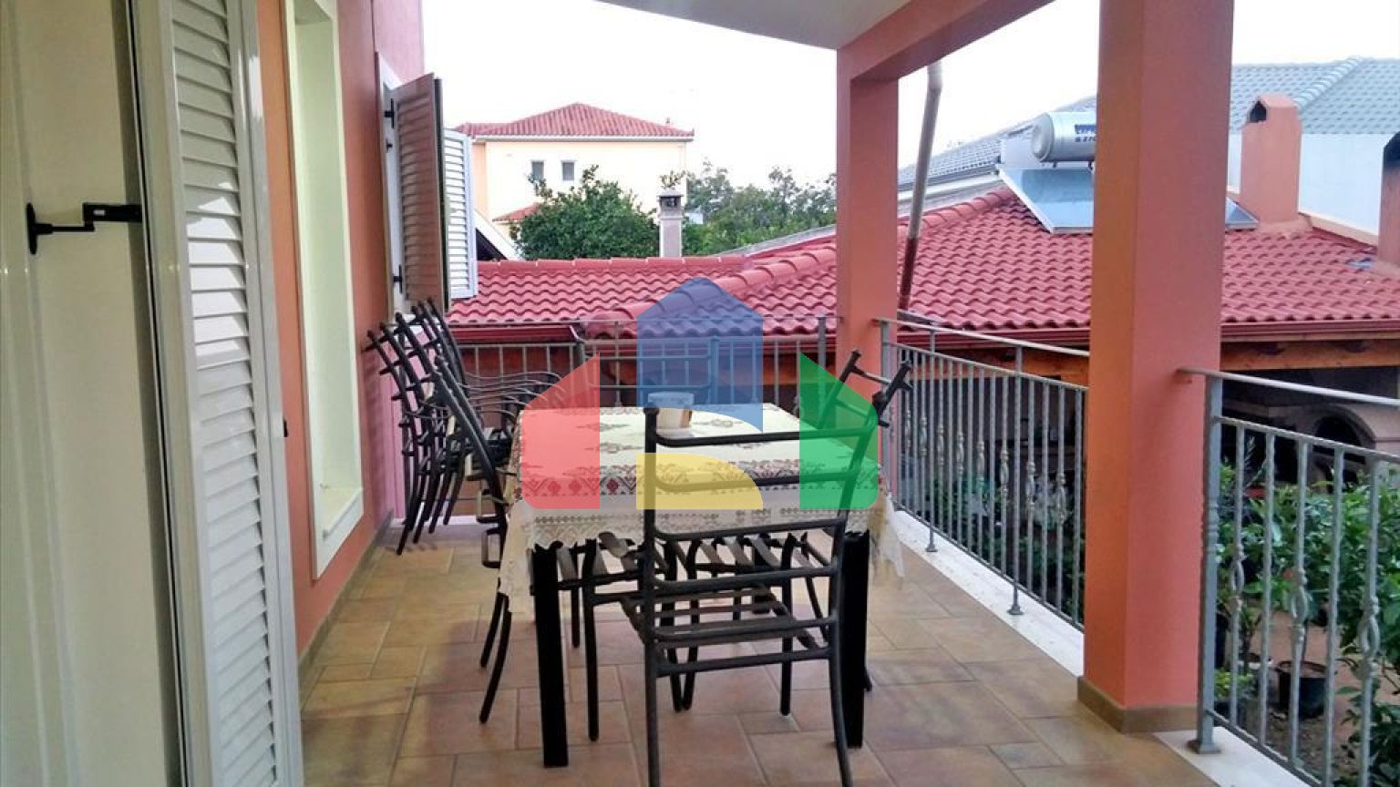 Продаж - Котедж 367 m² на східному Пелопоннесі