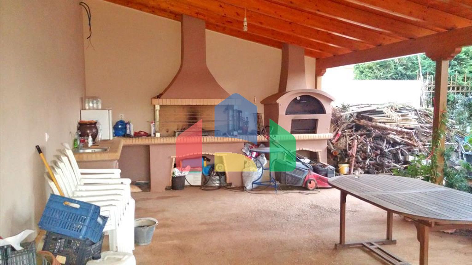 Продаж - Котедж 367 m² на східному Пелопоннесі