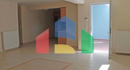 Продаж - Котедж 400 m² на східному Пелопоннесі