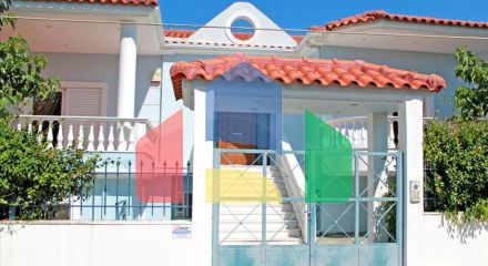 Продаж - Котедж 400 m² на східному Пелопоннесі