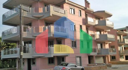 Продаж - Таунхаус 175 m² на східному Пелопоннесі