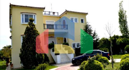 For Sale - Detached house 350 m² in Eastern Peloponnese
