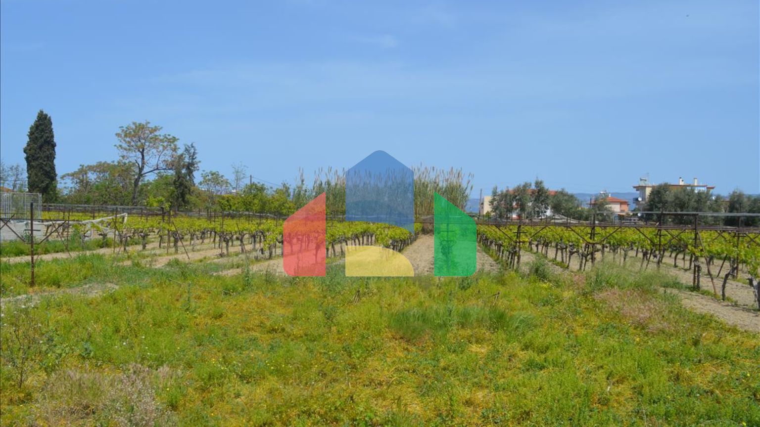 Продажа - Земельный участок 335 m² на Восточном Пелопоннесе