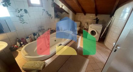 Продаж - Таунхаус 180 m² в передмісті Кавалі Продаж - Таунхаус 180 m² в передмісті Кавалі