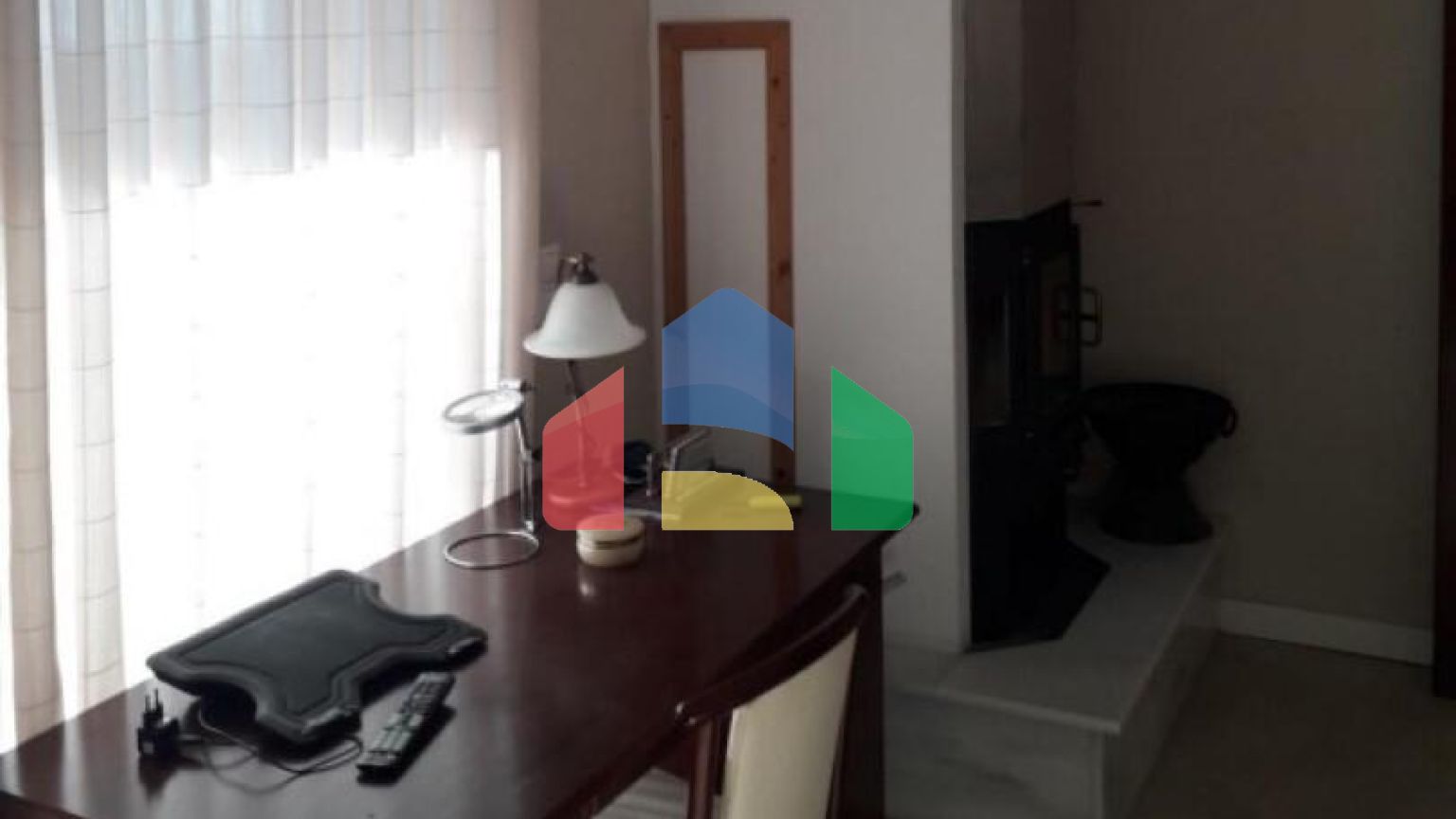 Продаж - Котедж 230 m² в передмісті Кавалі