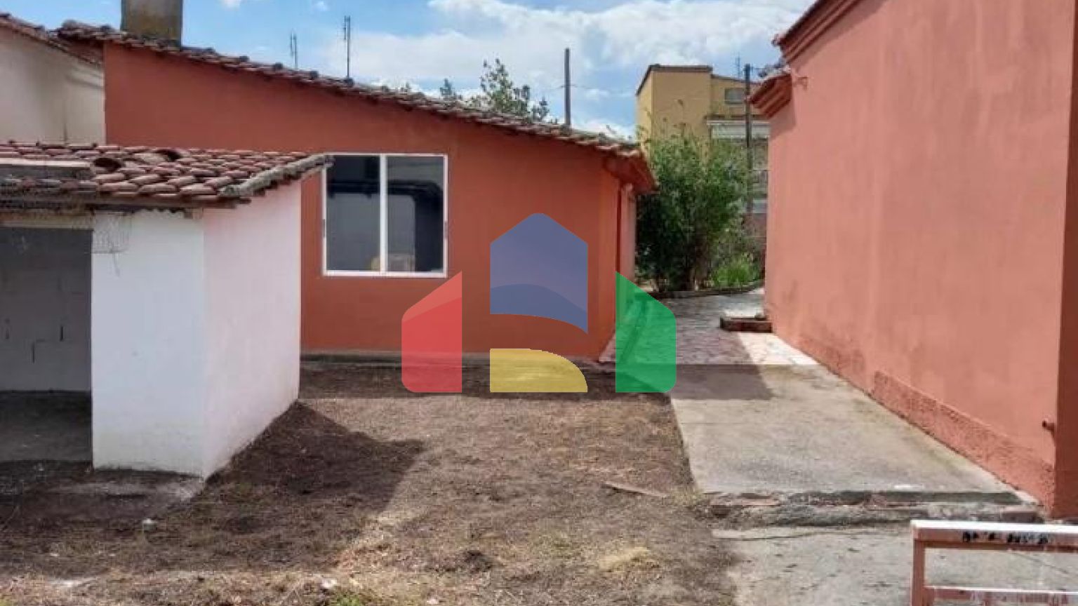 Продажа - Коттедж 80 m² в пригороде Кавалы