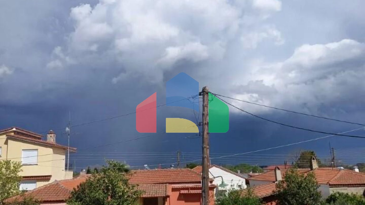 Продажа - Коттедж 80 m² в пригороде Кавалы