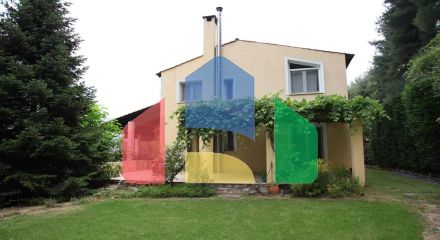 Продажа - Коттедж 250 m² в пригороде Кавалы
