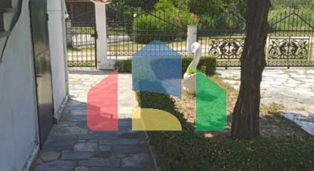 Продаж - Котедж 100 m² в передмісті Кавалі