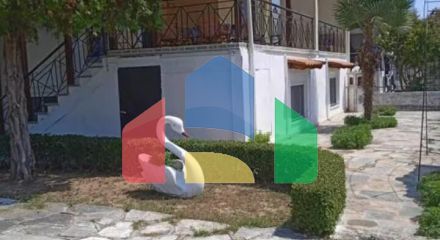 Продаж - Котедж 100 m² в передмісті Кавалі