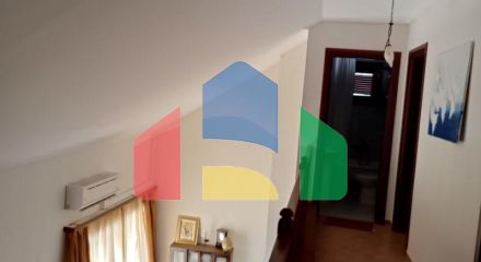 Продажа - Коттедж 214 m² в пригороде Кавалы