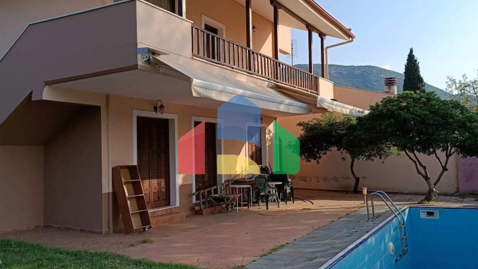 Продажа - Коттедж 214 m² в пригороде Кавалы